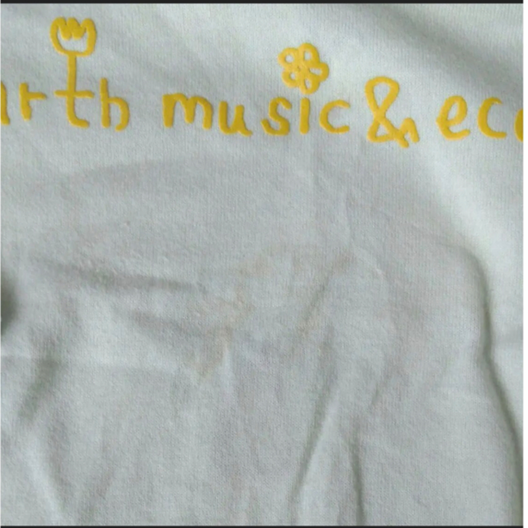 earth music & ecology(アースミュージックアンドエコロジー)のアースミュージックアンドエコロジー　EARTH　の長袖Ｔシャツ、ロンＴ　８０ キッズ/ベビー/マタニティのベビー服(~85cm)(Ｔシャツ)の商品写真