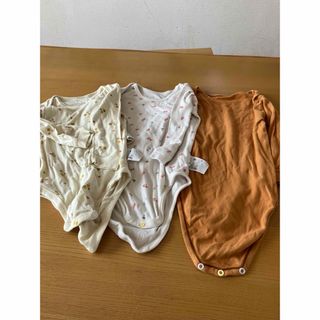 ユニクロ(UNIQLO)のユニクロ　肌着ロンパース90(下着)