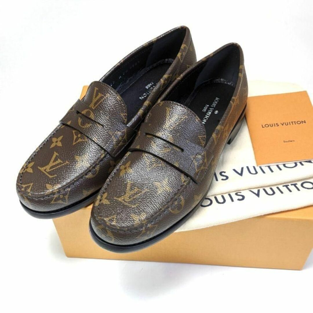 LOUIS VUITTON(ルイヴィトン)の未使用さん♥ルイヴィトン　チェス・ライン　モノグラム　ローファー　39 レディースの靴/シューズ(ローファー/革靴)の商品写真