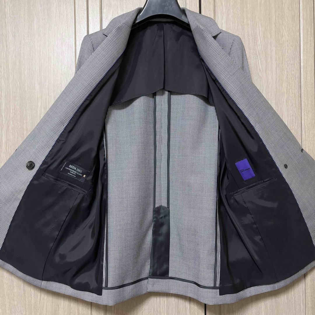 AOKI(アオキ)の新品アオキ⭐️ジュンコシマダイタリア素材 REDA ダブルブレストジャケット レディースのジャケット/アウター(テーラードジャケット)の商品写真