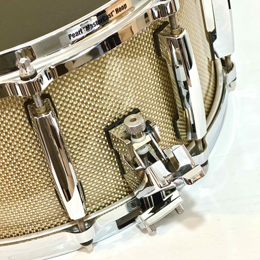 pearl(パール)のPearl スネアドラム 14×6.5 カーボンプライメイプル CMN1465 楽器のドラム(スネア)の商品写真