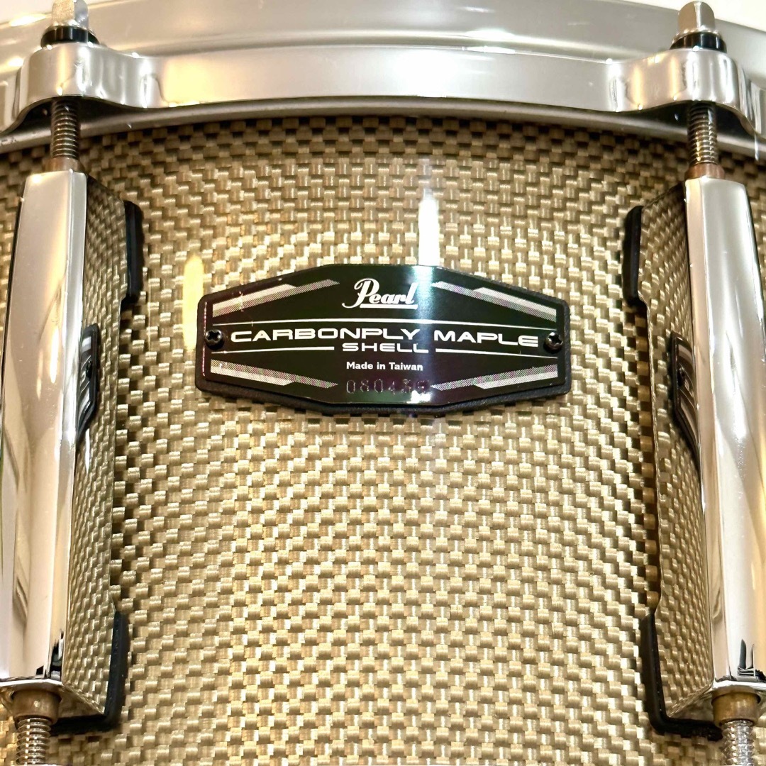 pearl(パール)のPearl スネアドラム 14×6.5 カーボンプライメイプル CMN1465 楽器のドラム(スネア)の商品写真