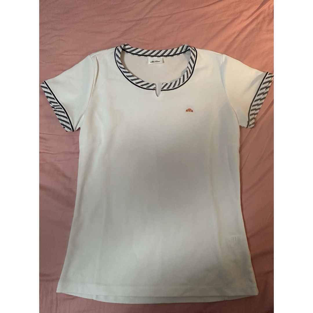 ellesse(エレッセ)のレディース　エレッセ　テニスTシャツ　M スポーツ/アウトドアのテニス(ウェア)の商品写真