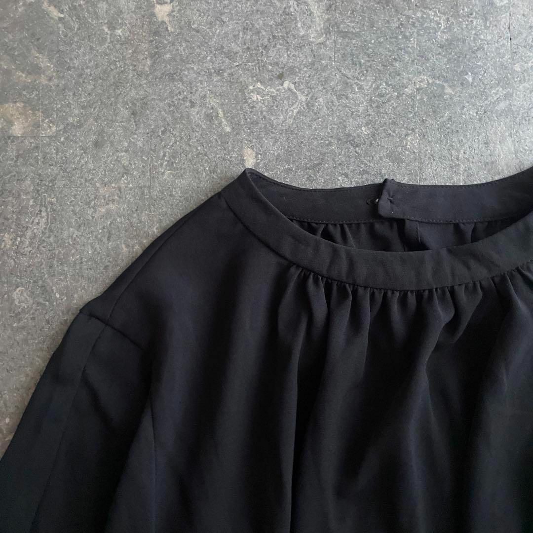 大きいサイズ パール ブラウス シャツ トップス 3L 無地 ブラック 黒 クロ レディースのトップス(シャツ/ブラウス(長袖/七分))の商品写真