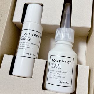 トゥヴェール(TOUT VERT)のトゥヴェール　クリスタルエッセンス　【新品未使用】(美容液)