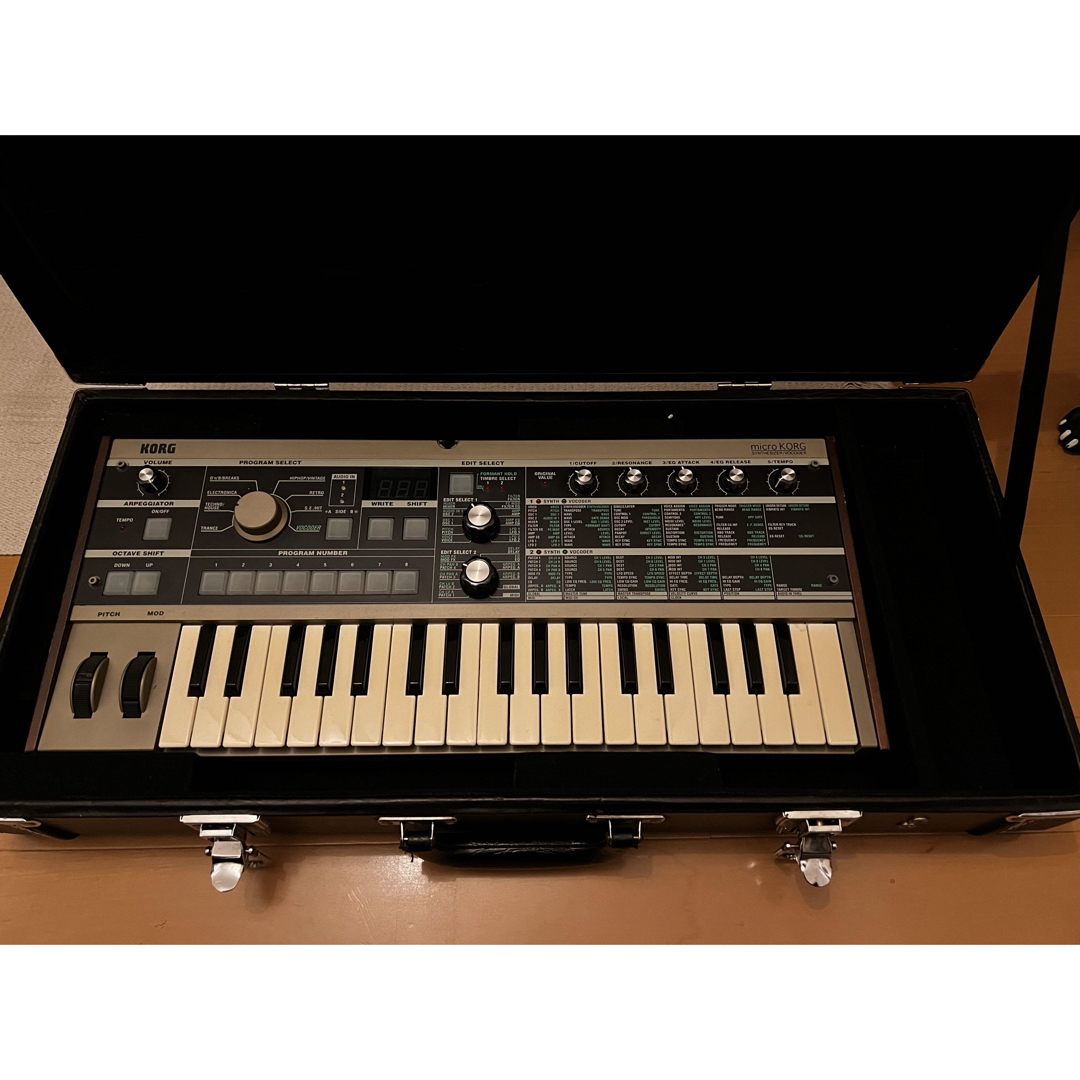 KORG(コルグ)のMicroKorg シンセ※ALVA様専用 楽器の鍵盤楽器(キーボード/シンセサイザー)の商品写真
