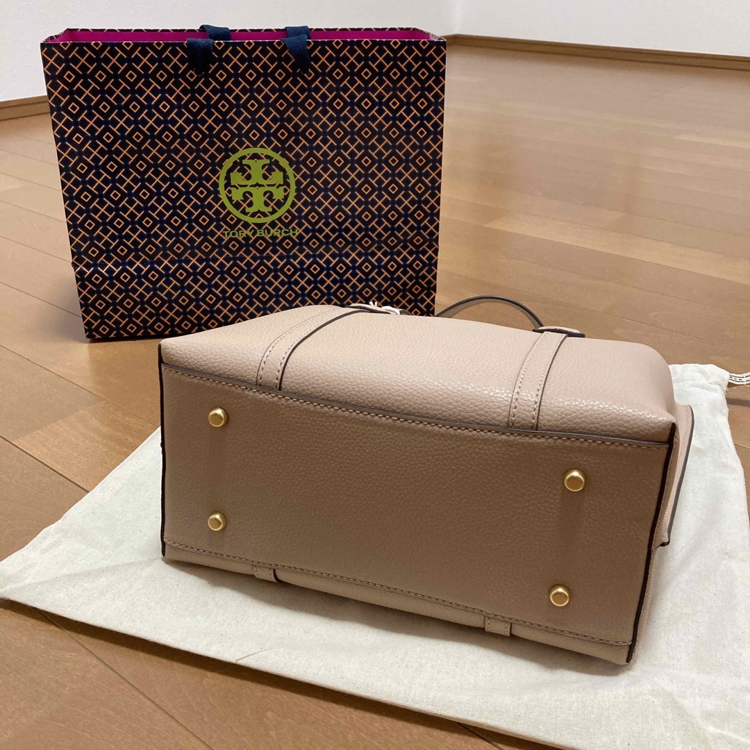 Tory Burch(トリーバーチ)の新品 トリーバーチ(TORY BURCH) ペリー スモール トート レディースのバッグ(トートバッグ)の商品写真