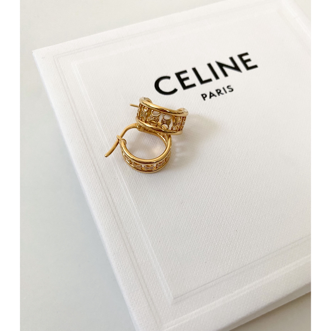 celine(セリーヌ)のCELINE セリーヌ　美品　トリオンフ　マルチフープピアス　ゴールド レディースのアクセサリー(ピアス)の商品写真