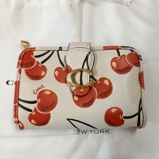 コーチ(COACH)の希少　正規品　美品　 コーチ　タビー　ミディアムウォレット　ウィズチェリー(財布)