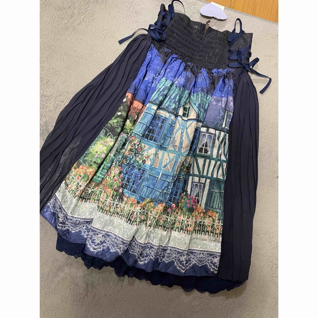 axes femme(アクシーズファム)のジェルブロウローズスカート(紺) レディースのスカート(ひざ丈スカート)の商品写真