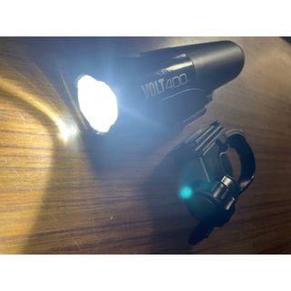 CATEYE 400ルーメン 充電式LEDヘッドライト VOLT400