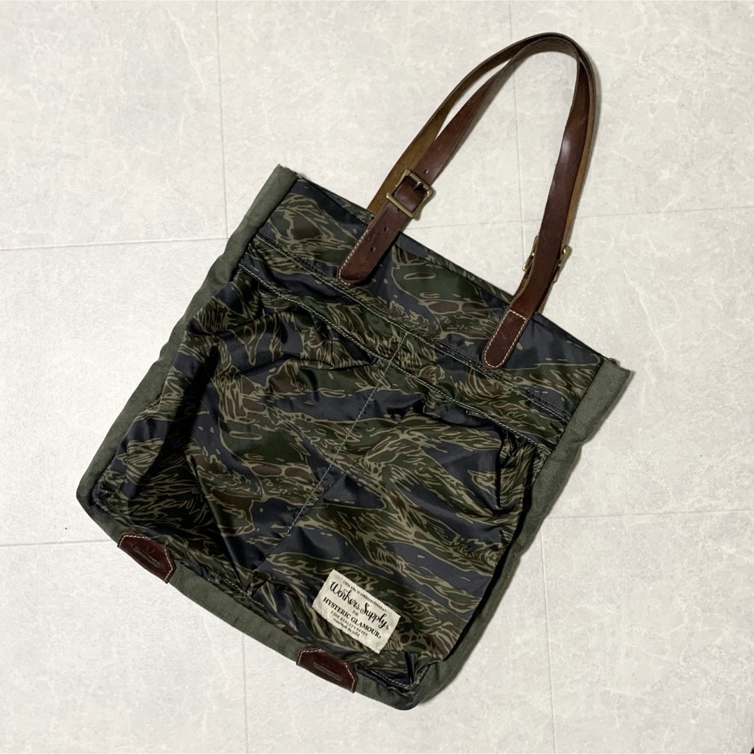 公式の店舗 ほぼ新品 HYSTERIC 2way カモフラ ヘルメットバッグ 公式の店舗 ほぼ新品 HYSTERIC 2way カモフラ ヘルメットバッグ