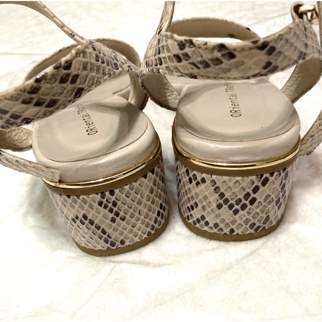 ORiental TRaffic(オリエンタルトラフィック)のORiental TRaffic オリエンタルトラフィック サンダル パイソン柄 レディースの靴/シューズ(サンダル)の商品写真