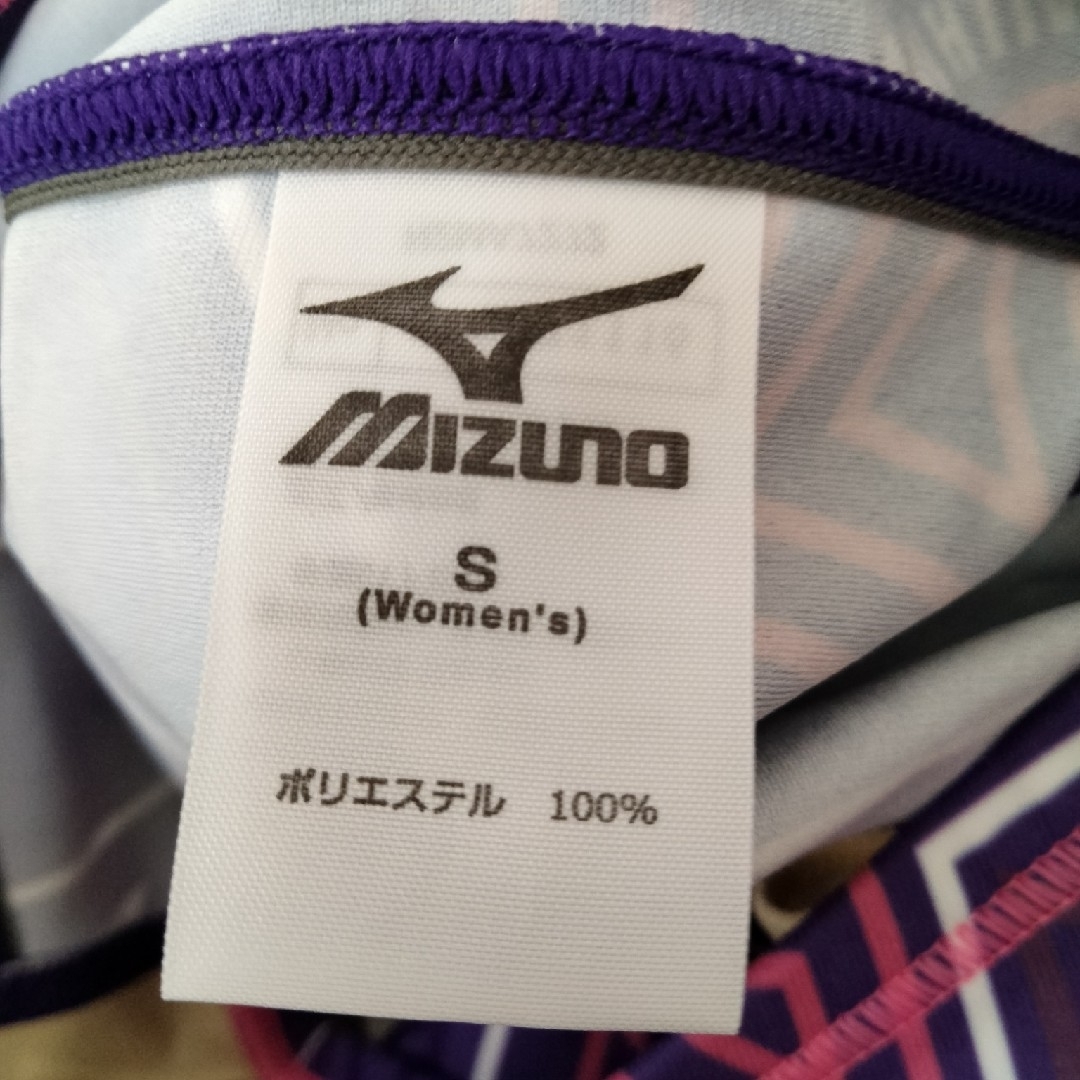 MIZUNO(ミズノ)の新品 トライアングルデザイン MIZUNO ミズノ 練習用競泳水着 サイズS レディースの水着/浴衣(水着)の商品写真