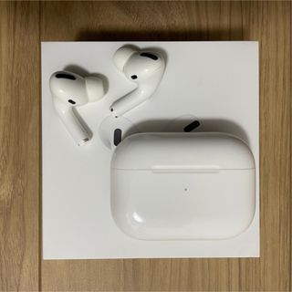 アップル(Apple)の【ジャンク品】APPLE AirPods Pro （右耳ノイズあり）(ヘッドフォン/イヤフォン)