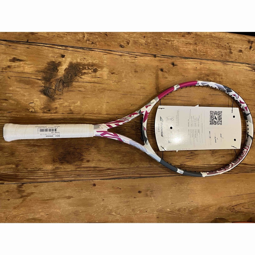 Babolat(バボラ)の新品　テニスラケット バボラ エヴォ アエロ ライト　2023年モデル (G1) スポーツ/アウトドアのテニス(ラケット)の商品写真