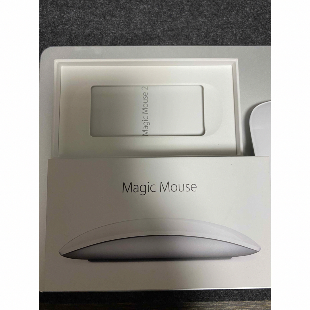 Apple(アップル)のApple Magic Mouse 2 アップル マジックマウス スマホ/家電/カメラのPC/タブレット(PC周辺機器)の商品写真