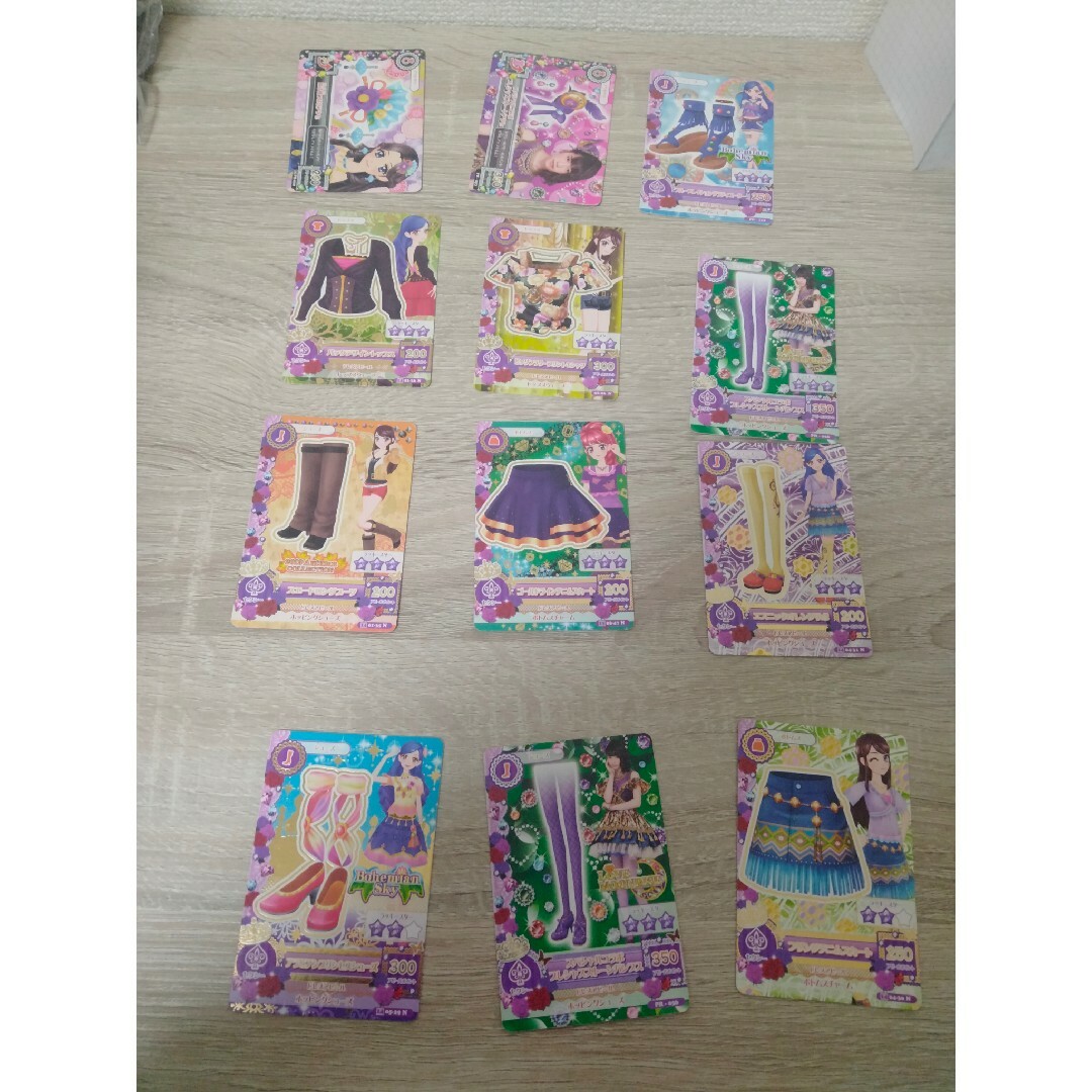 アイカツカード エンタメ/ホビーのアニメグッズ(カード)の商品写真