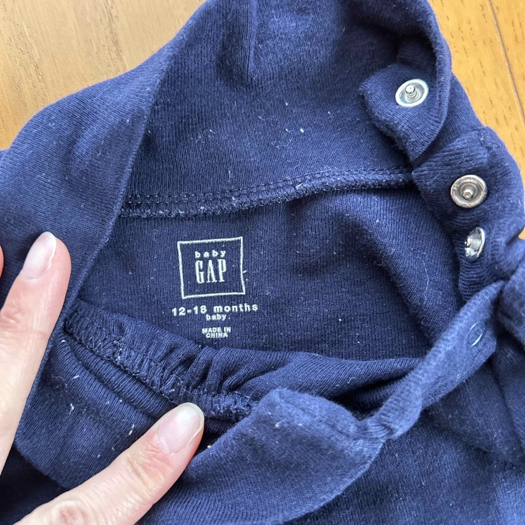 GAP(ギャップ)のGAP ロンパース 80cm キッズ/ベビー/マタニティのベビー服(~85cm)(ロンパース)の商品写真