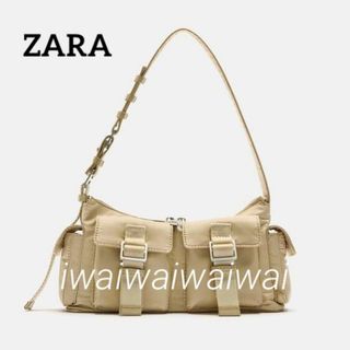 ザラ(ZARA)の新品 ZARA ナイロン 素材 ポケット ショルダー ボディ バッグ B(ショルダーバッグ)