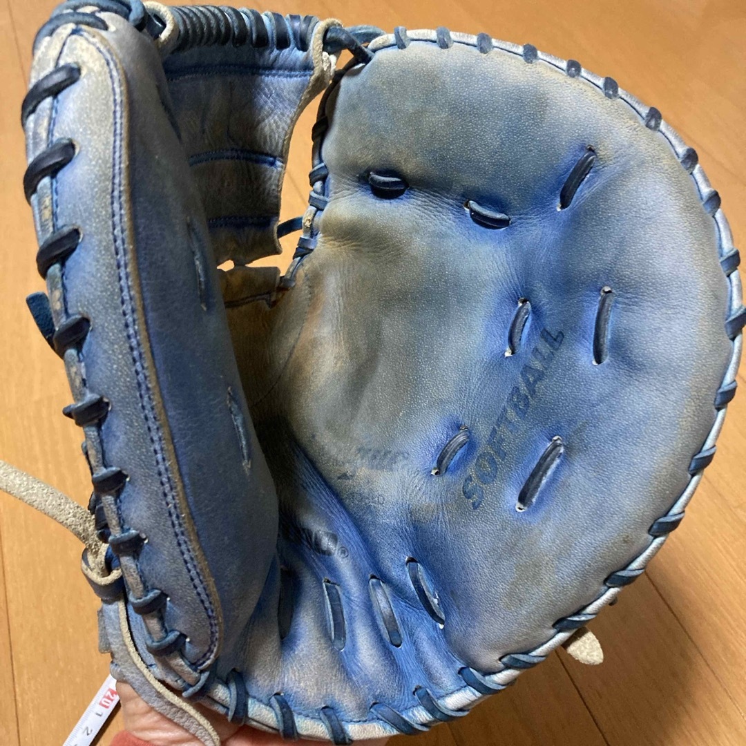 MIZUNO(ミズノ)の大人用ミズノのファーストミット スポーツ/アウトドアの野球(グローブ)の商品写真