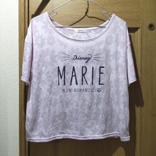 ディズニー(Disney)のディズニー　おしゃれキャット　マリーちゃんのゆったりＴシャツ　サイズＭ(Tシャツ(半袖/袖なし))