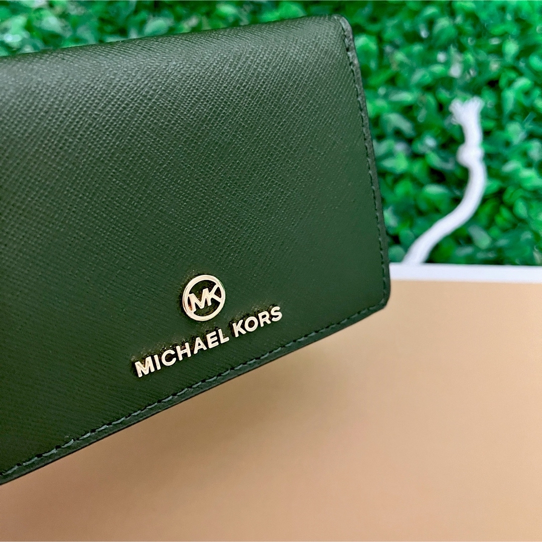 Michael Kors(マイケルコース)のマイケルコース☆新品☆JET SET レザー 三つ折り財布/グリーン 緑 レディースのファッション小物(財布)の商品写真