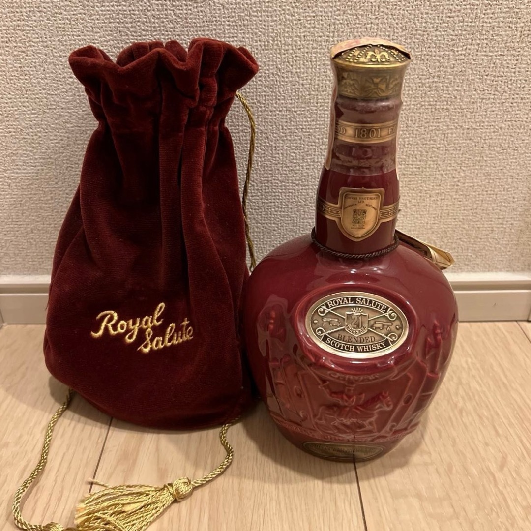 ROYAL SALUTE 24年 ロイヤルサルート スコッチ ウイスキー 築き上げ ROYAL SALUTE 24年 ロイヤルサルート スコッチ ウイスキー 築き上げ