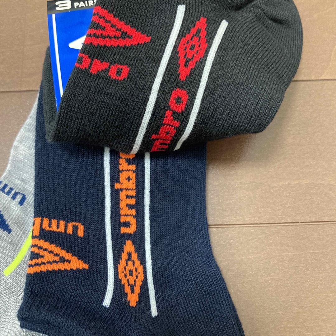 UMBRO(アンブロ)の新品★アンブロ　スニーカーソックス 3足組 23〜25cm 靴下　umbro  メンズのレッグウェア(ソックス)の商品写真