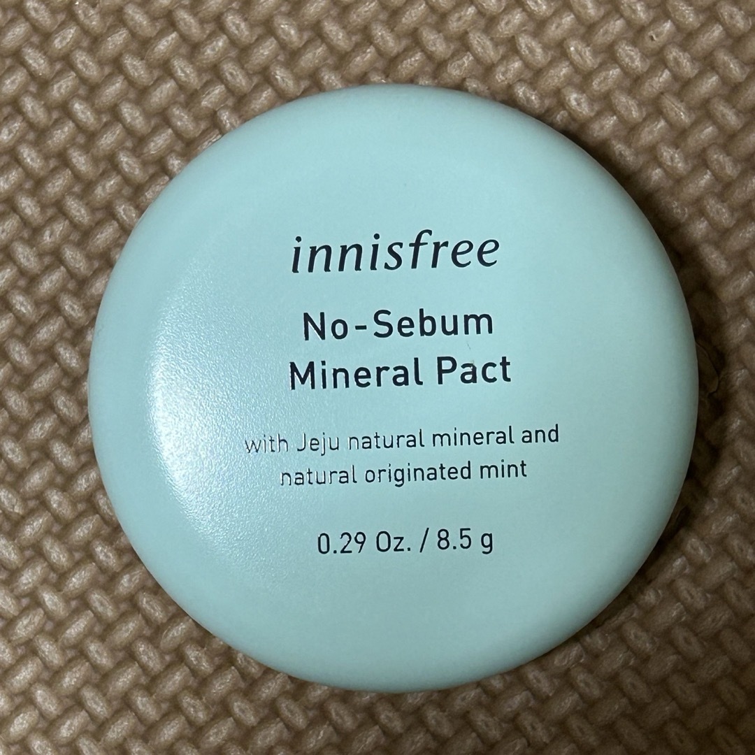 Innisfree(イニスフリー)のinnisfree イニスフリー ノーセバム ミネラルパクト コスメ/美容のベースメイク/化粧品(フェイスパウダー)の商品写真