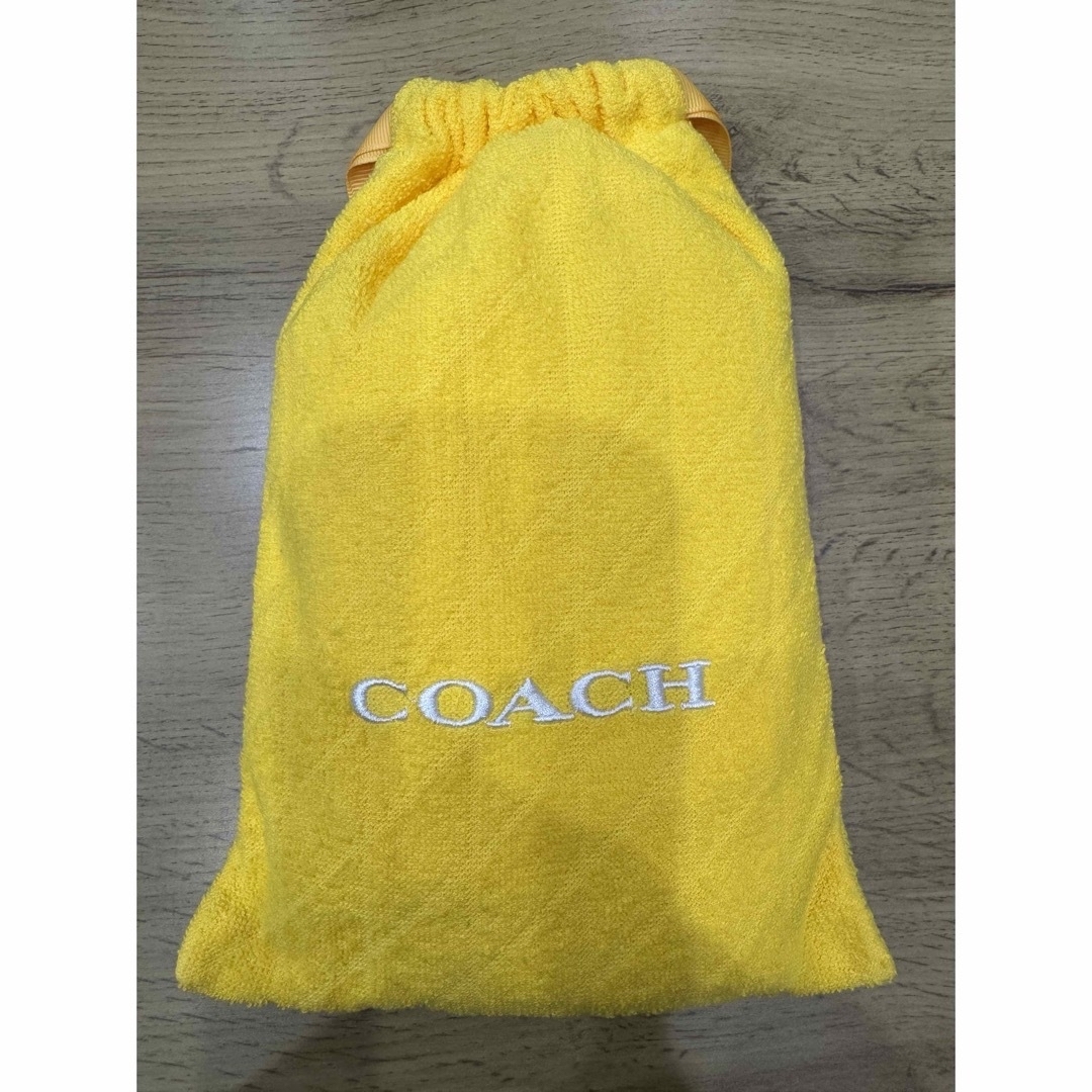 COACH(コーチ)のCOACH リラックスキット3点セット アイマスク ミニタオル レディースのファッション小物(ハンカチ)の商品写真