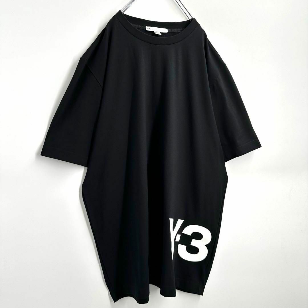 Y-3(ワイスリー)の【激レアサイズ2XL】ワイスリー　20周年記念ロゴ　デカロゴ　Tシャツ　入手困難 メンズのトップス(Tシャツ/カットソー(半袖/袖なし))の商品写真