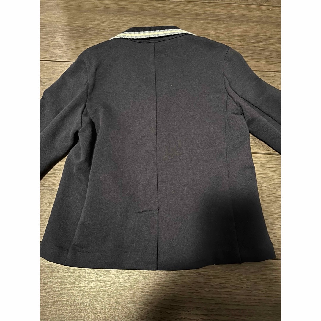 Emporio Armani(エンポリオアルマーニ)のジャケット キッズ/ベビー/マタニティのキッズ服男の子用(90cm~)(ジャケット/上着)の商品写真