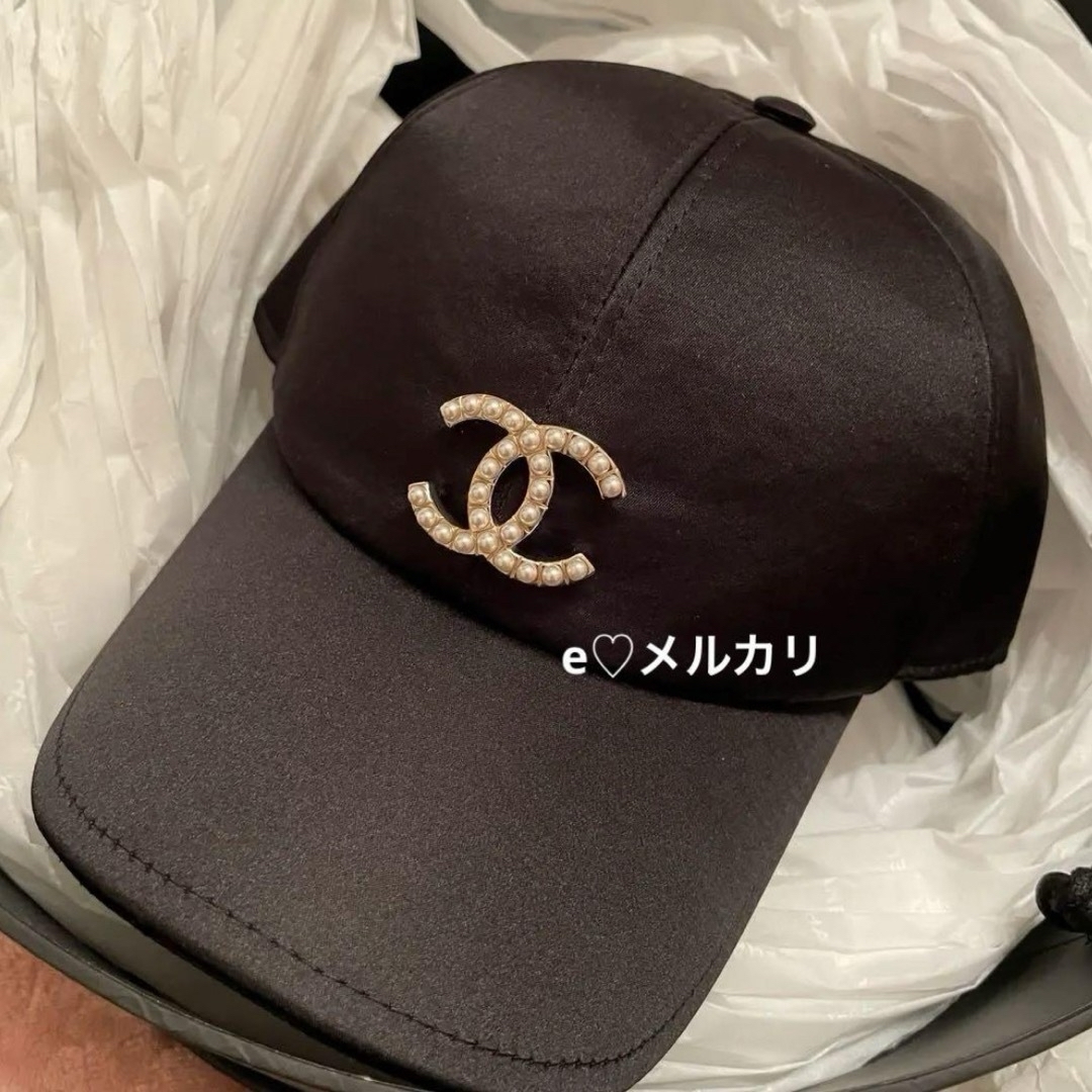 CHANEL(シャネル)のシャネル パール キャップ レディースの帽子(キャップ)の商品写真