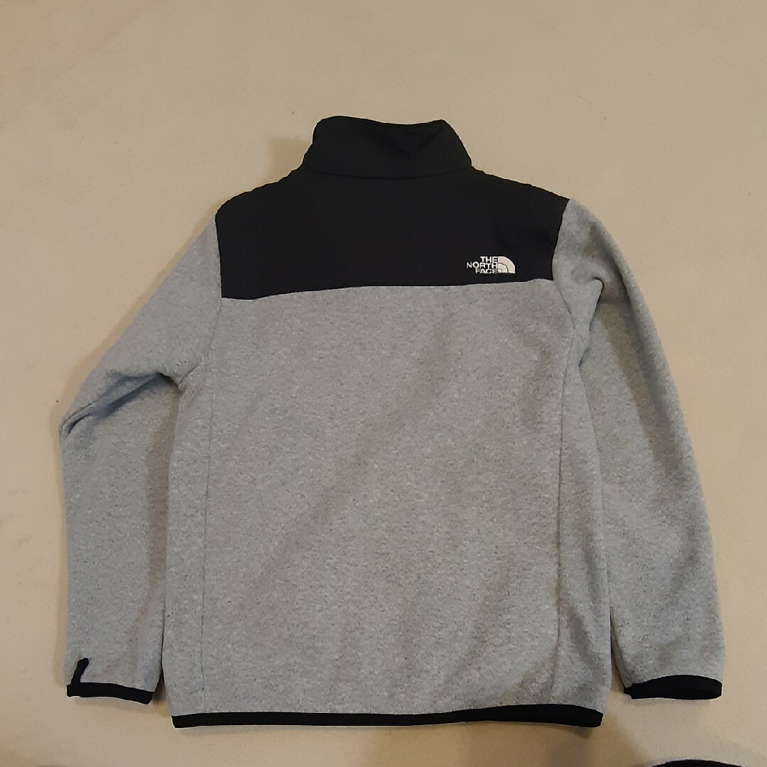 THE NORTH FACE(ザノースフェイス)のザ・ノース・フェイス　フリース140 キッズ/ベビー/マタニティのキッズ服男の子用(90cm~)(ジャケット/上着)の商品写真