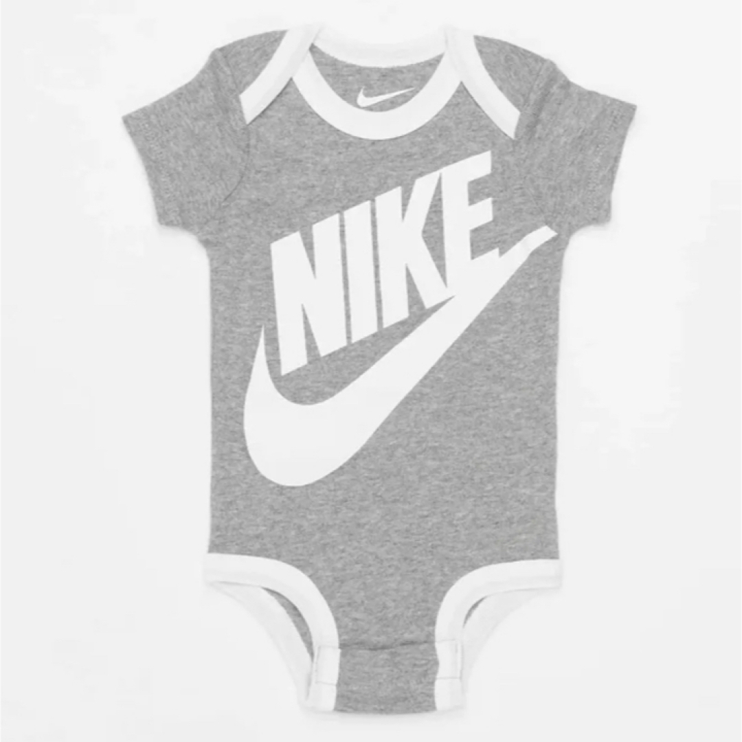 NIKE(ナイキ)の【NIKE】Baby ロンパース  ３点セット☆ キッズ/ベビー/マタニティのベビー服(~85cm)(ロンパース)の商品写真