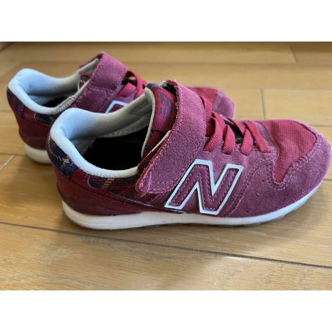 New Balance(ニューバランス)のニューバランス　キッズ　スニーカー　18cm キッズ/ベビー/マタニティのキッズ靴/シューズ(15cm~)(スニーカー)の商品写真