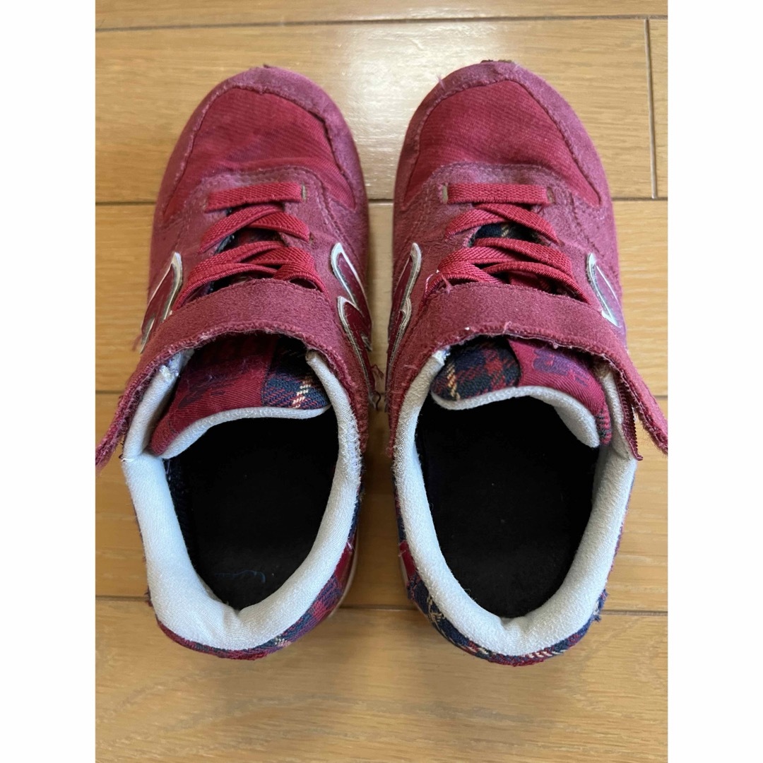 New Balance(ニューバランス)のニューバランス　キッズ　スニーカー　18cm キッズ/ベビー/マタニティのキッズ靴/シューズ(15cm~)(スニーカー)の商品写真