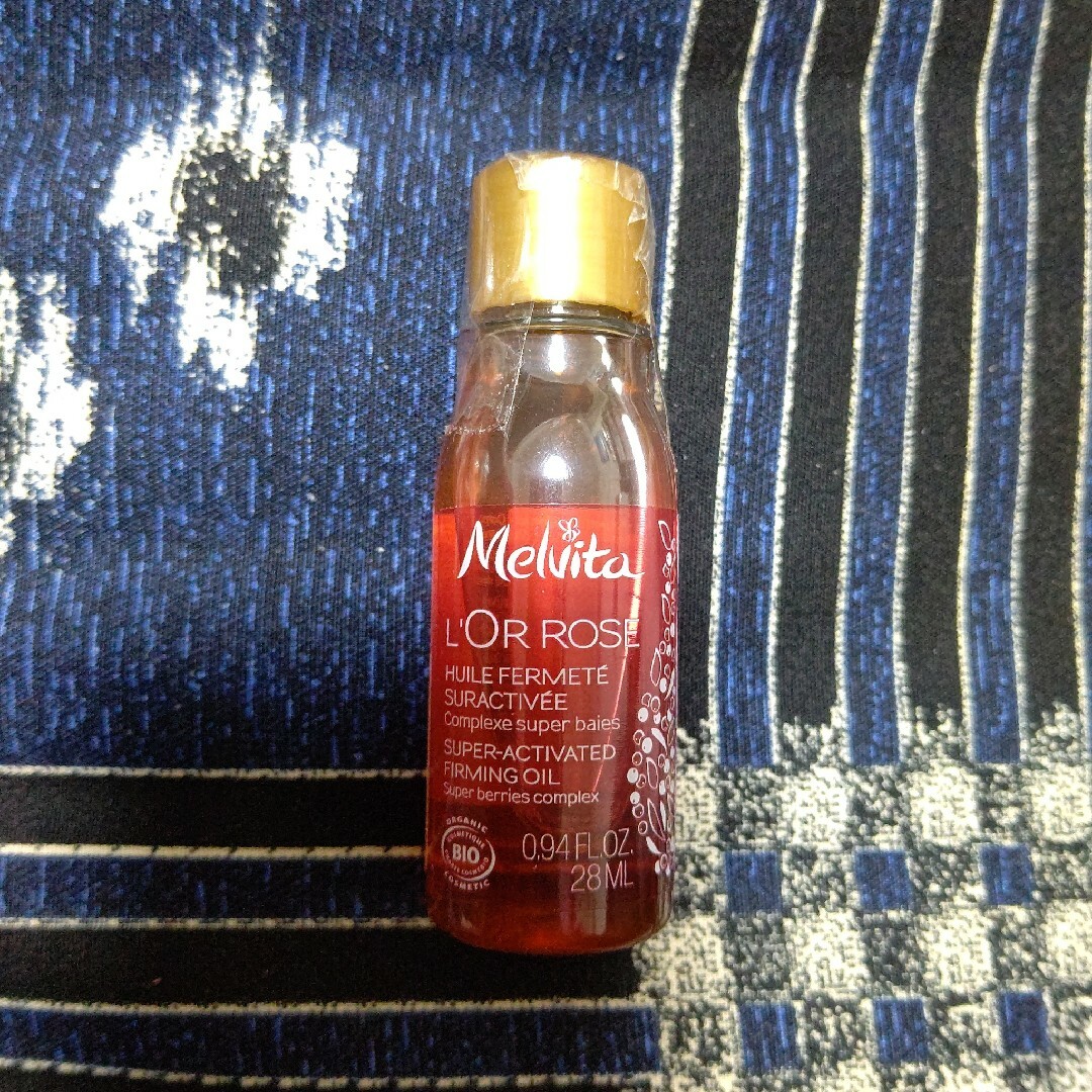 Melvita(メルヴィータ)のロルロゼ ピンクフィット ボディオイル（スキンオイル） ミニサイズ 28mL コスメ/美容のボディケア(ボディオイル)の商品写真