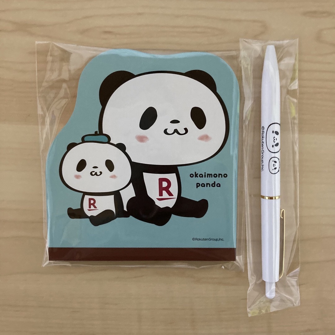 Rakuten(ラクテン)のお買いものパンダ　ダイカットメモ　ボールペン　新品　非売品 エンタメ/ホビーのコレクション(ノベルティグッズ)の商品写真