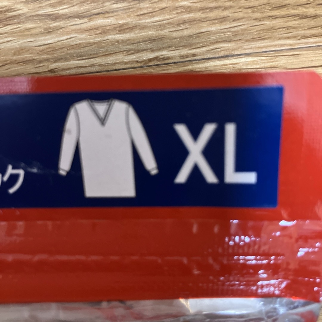 新品　マックヒート　アンダーシャツ　メンズXL メンズのトップス(Tシャツ/カットソー(七分/長袖))の商品写真