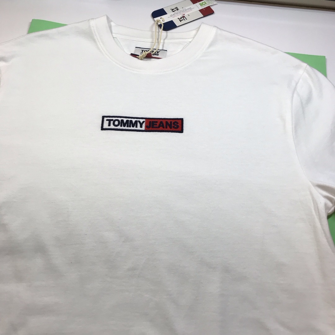 TOMMY JEANS(トミージーンズ)のTOMMY JEANS ..,, 紳士半袖Tシャツ…新品未使用…(Lサイズ) メンズのトップス(Tシャツ/カットソー(半袖/袖なし))の商品写真