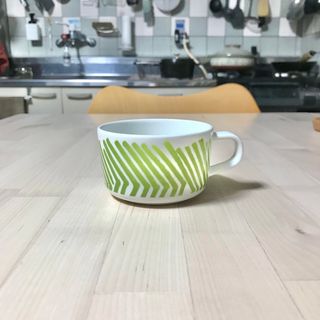 マリメッコ(marimekko)のマリメッコ　シルッキクイッカ　ライトグリーン　スープカップ　フィンエアー　限定(食器)