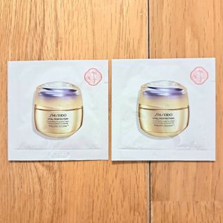 シセイドウ(SHISEIDO (資生堂))の資生堂　バイタルパーフェクションシュプリームクリームコンセントレート　サンプル(フェイスクリーム)