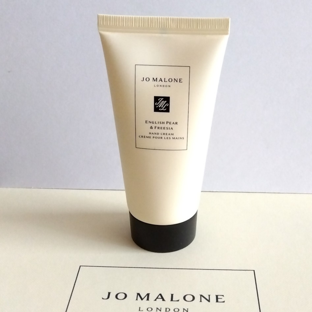 Jo Malone(ジョーマローン)のジョーマローンロンドン イングリッシュペアー&フリージア ハンドクリーム コスメ/美容のボディケア(ハンドクリーム)の商品写真