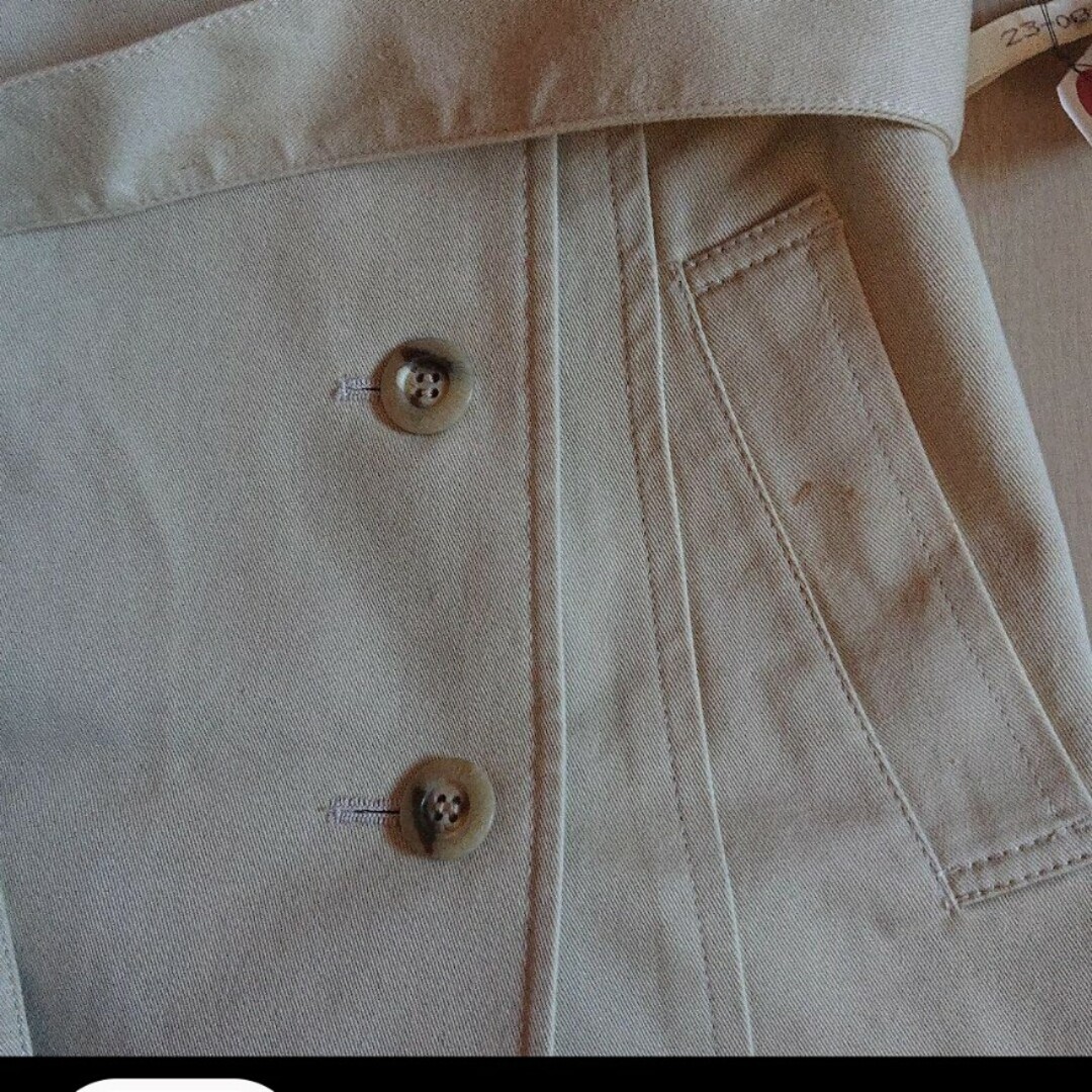 VIVAYOU(ビバユー)のVIVAYOU トレンチコート ベージュ レディースのジャケット/アウター(トレンチコート)の商品写真