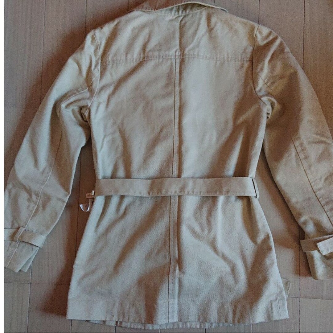 VIVAYOU(ビバユー)のVIVAYOU トレンチコート ベージュ レディースのジャケット/アウター(トレンチコート)の商品写真