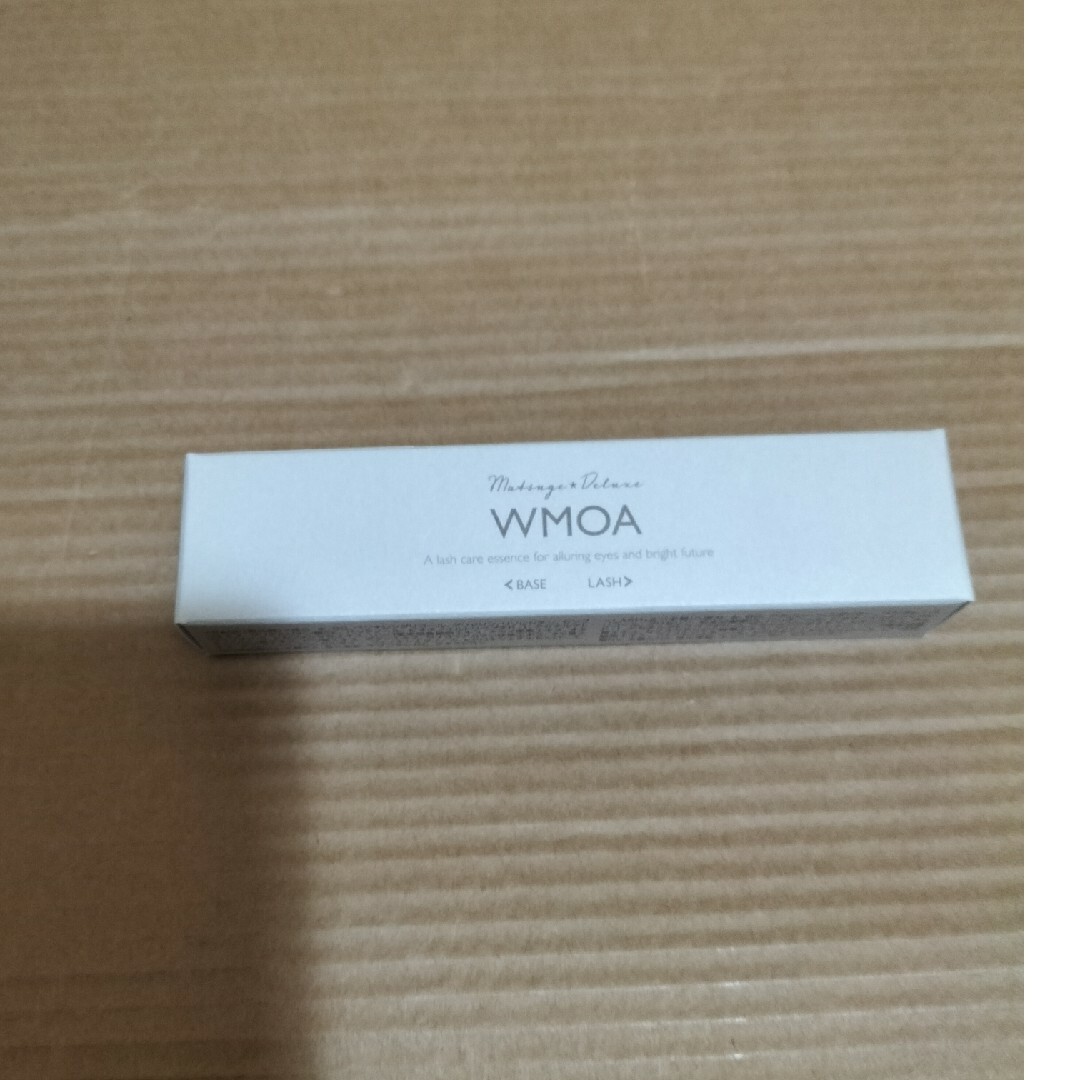 WMOA 　ウモアまつ毛美容液 コスメ/美容のスキンケア/基礎化粧品(まつ毛美容液)の商品写真