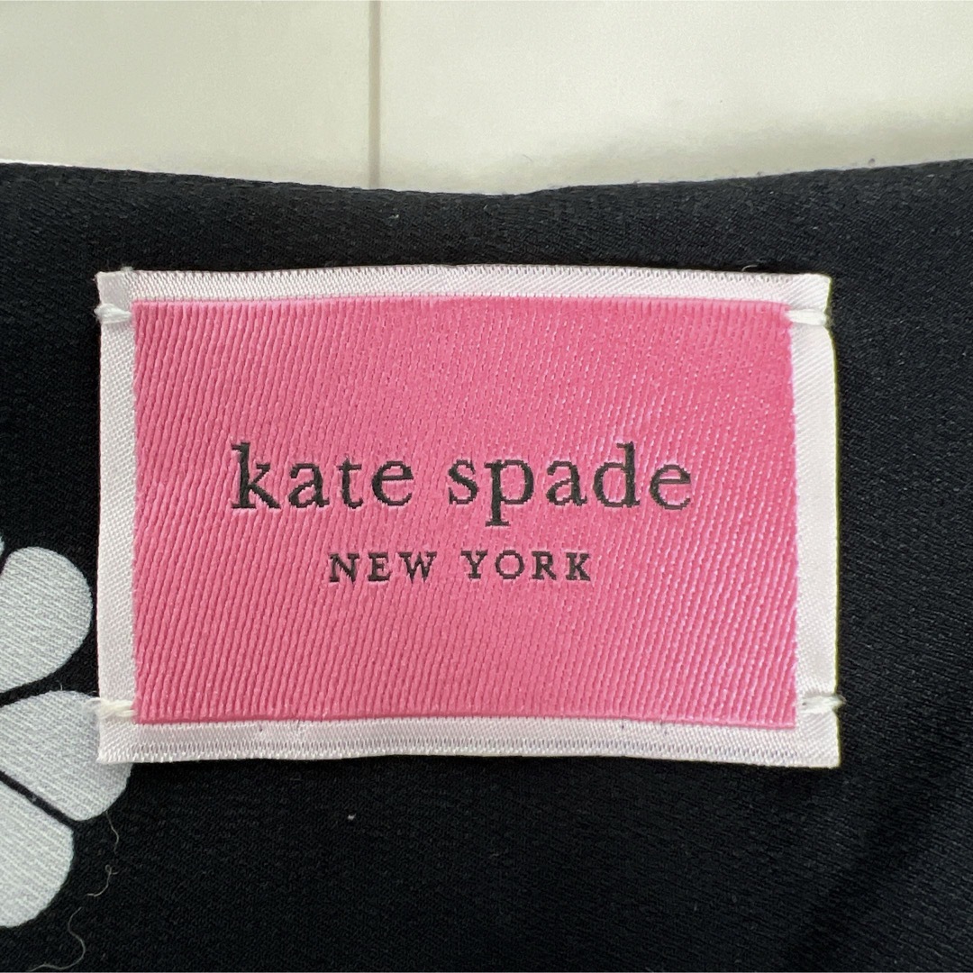 kate spade new york(ケイトスペードニューヨーク)のケイトスペード ラップワンピース クローバー リボン 花柄 マキシ丈 サイズ4 レディースのワンピース(ロングワンピース/マキシワンピース)の商品写真