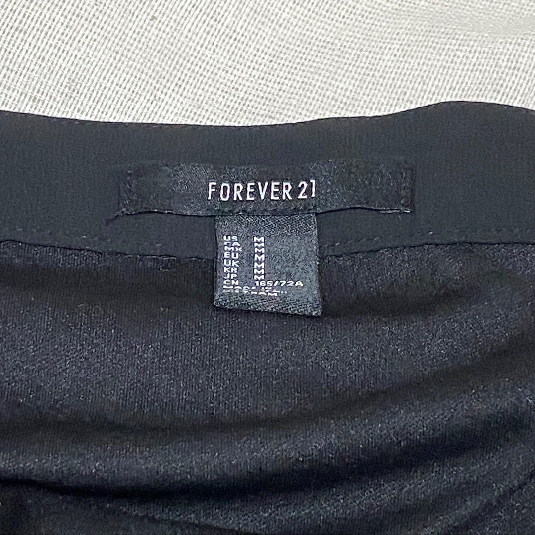 FOREVER 21(フォーエバートゥエンティーワン)のForever21 シアー スリットロングスカート ブラック M レディースのスカート(ロングスカート)の商品写真